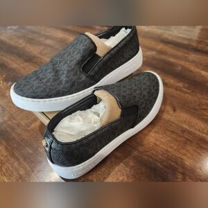 Michael Kors Keaton Logo Slip-On Sneaker SZ 6